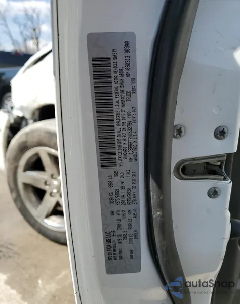 2017 Ram 1500 St из США, поврежденный, VIN 1C6RR6FT2HS532794